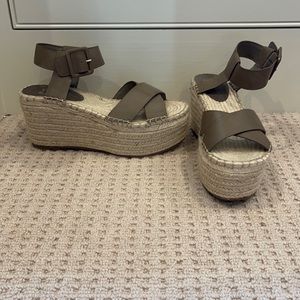 Marc Fisher wedges